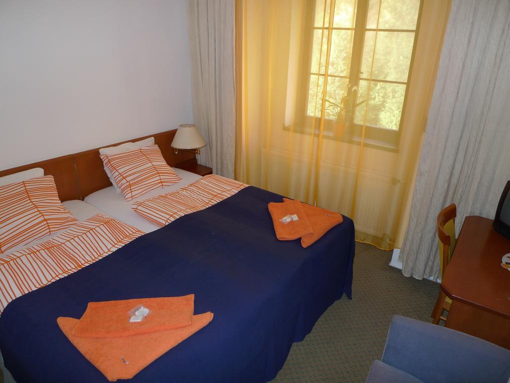 Hotel Prokop Prag Rum bild